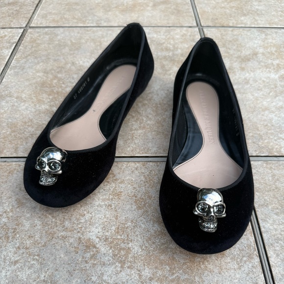 Alexander McQueen Black Velvet Skull Ballet Flats
